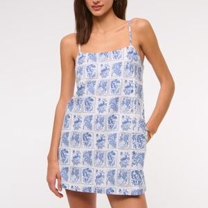 Abercrombie & Fitch Blue and White Tile-Print Slip Dress